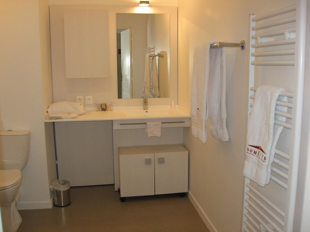Domitys Le Parc Balsan Aparthotel Châteauroux Esterno foto